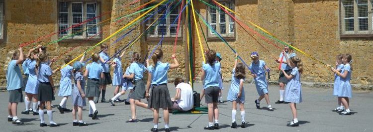 Life at Castle Cary Community Primary School